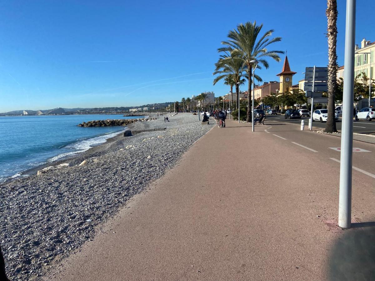 O Phare Du Cros * Cagnes-sur-Mer